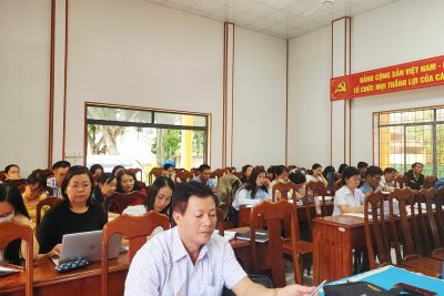 ĐẢNG BỘ TRƯỜNG THPT ĐẮK MIL TỔ CHỨC HỘI NGHỊ SƠ KẾT CÔNG TÁC ĐẢNG 6 THÁNG ĐẦU NĂM VÀ TRIỂN KHAI NHIỆM VỤ 6 THÁNG CUỐI NĂM