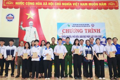 LAN TỎA KIẾN THỨC PHÁP LUẬT ĐẾN HỌC SINH TỪ CHƯƠNG TRÌNH PHỔ BIẾN, GIÁO DỤC PHÁP LUẬT NĂM 2026