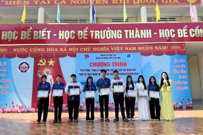 ĐOÀN TRƯỜNG THPT ĐẮK MIL TỔNG KẾT HOẠT ĐỘNG HÈ VÀ CHIẾN DỊCH HOA PHƯỢNG ĐỎ NĂM 2026